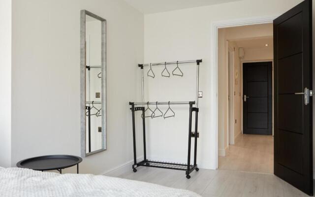 Dove Dale Apartment