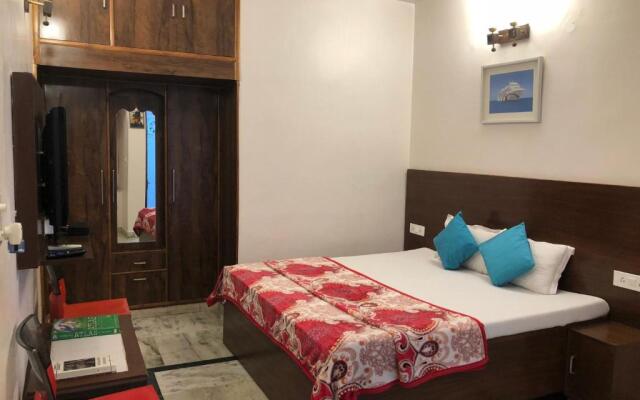 Sailors Home - C6, Vasant Kunj