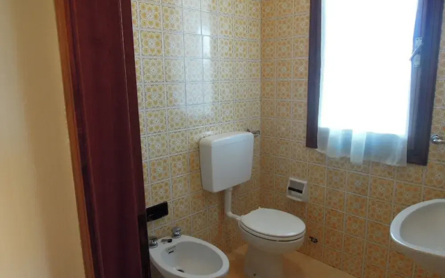 Apartment With Garden In Excellent Location - Beahost