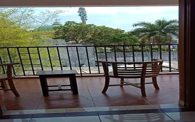 Hotel - Wisma CK
