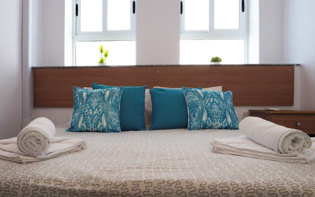 Tranquil 2 Bedroom Cityscape Apartments