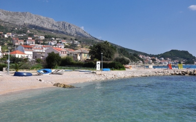 Holiday house Zeljka - 60 m from sea: Podstrana. Riviera Split