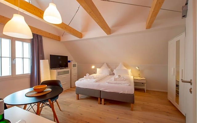 G¿ehaus am Schlossplatz, Z. 5