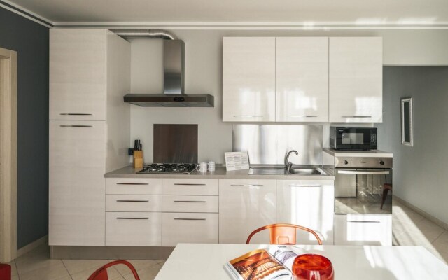 Delle Sterlizie 7 Interno 12