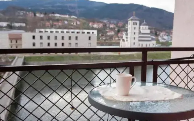 Apartmani Basta