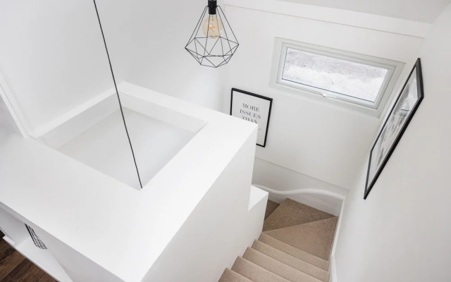 Bijoux Central Plymouth 1 Bed Apartment