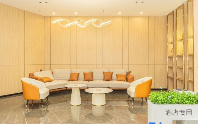 Ruiyun Hotel (Guangzhou Huadu Shiling Leather City)