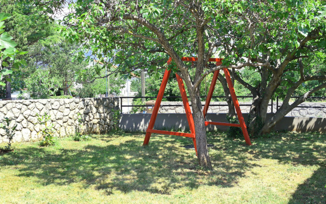 Scenic Holiday Home in Silo with Private Pool near Beach