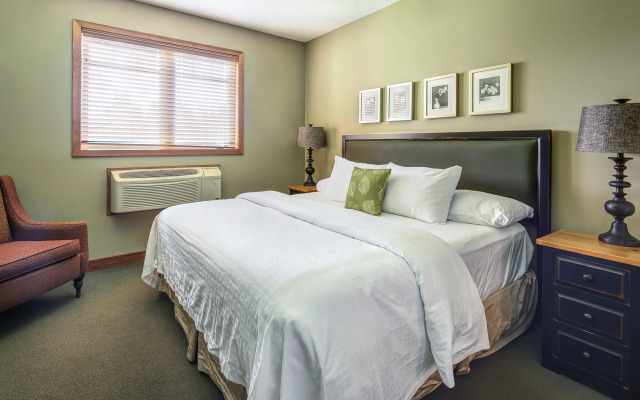 Bighorn Meadows Resort