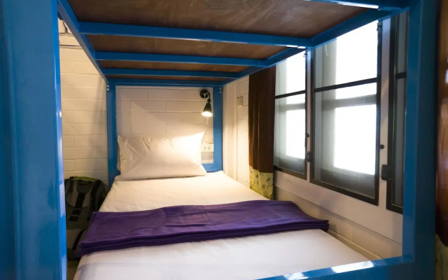 Royale Suites And Apartments By OYO Rooms
