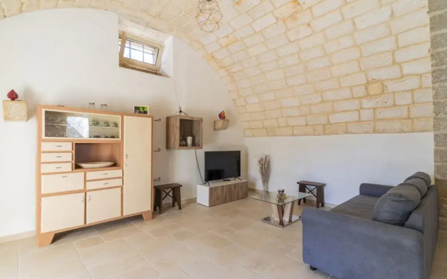 2873 Villa Pussacra by Barbarhouse