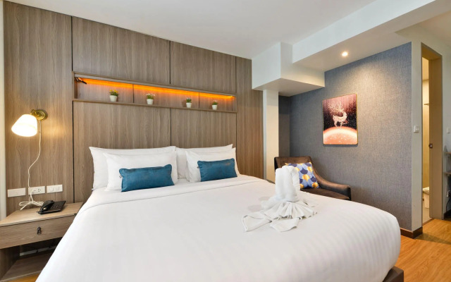 StayAt Bedever Bangkok Hotel