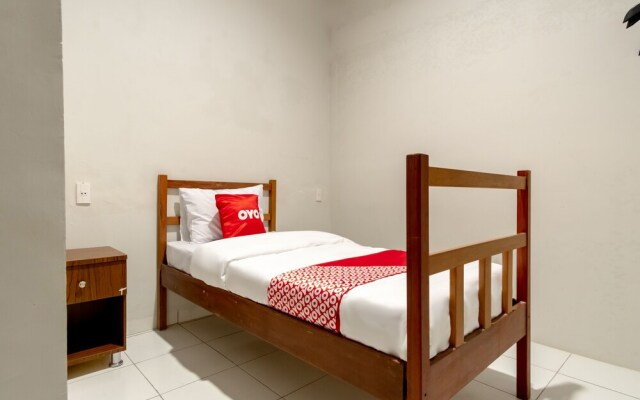 Homestay Jaya by OYO Rooms