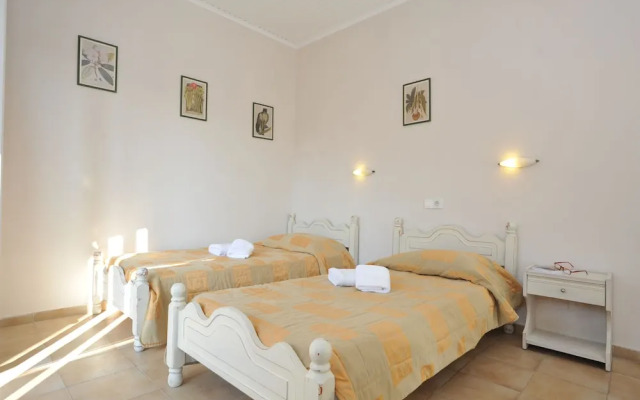 Annaliza Aparthotel