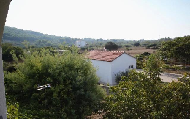 Rooms with a parking space Gornje selo, Solta - 5170