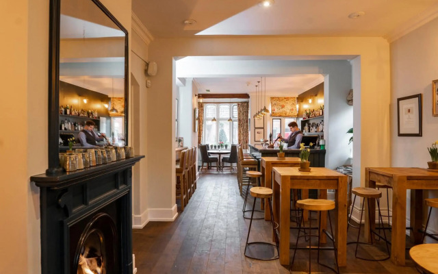 The Five Arrows Hotel