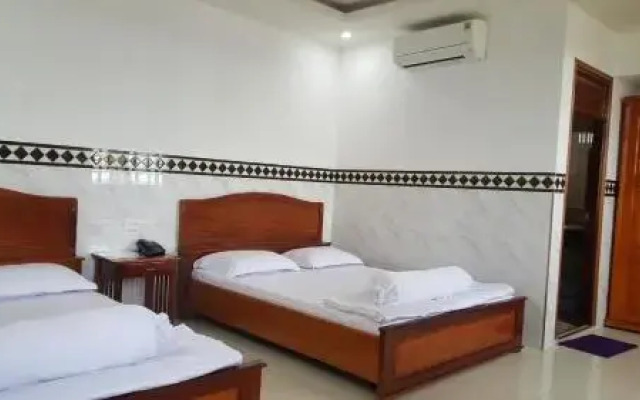 Huynh Nhu 2 Hotel