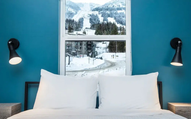 Mountain Shadow Hostel