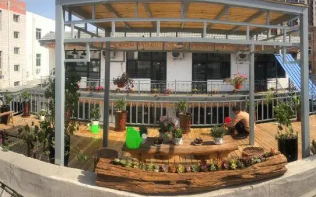 Baiyangdian Weinan Hotel