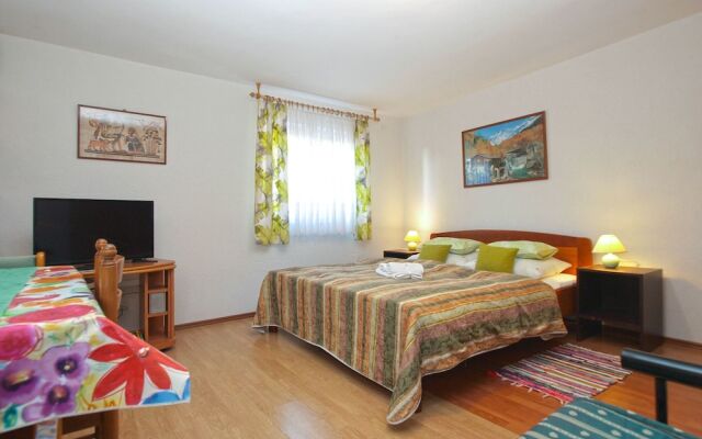 Apartments Jacqueline 1227