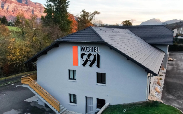 Motel 991