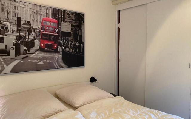 Robbenplate, Whng. 8