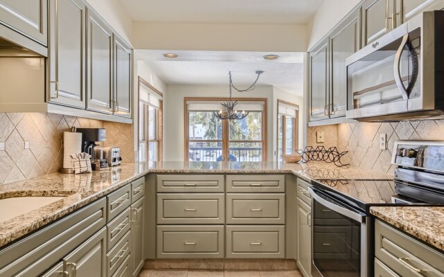 1655 Quicksilver 3 Bedroom Condo