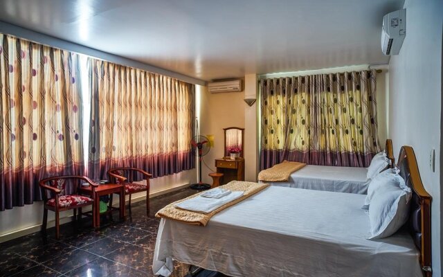 Hung Manh Hotel
