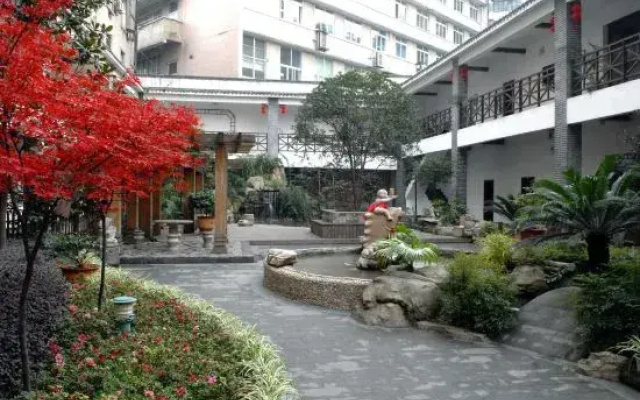 Minfeng Hotel