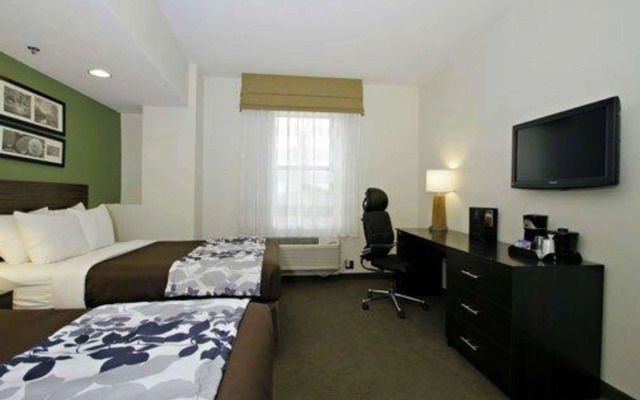Sleep Inn & Suites Downtown Inner Harbor