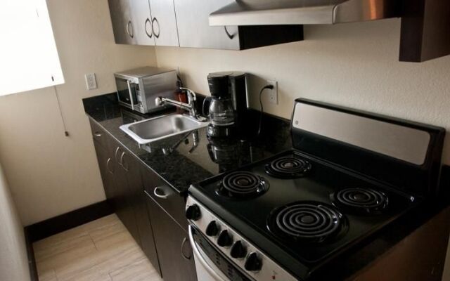 Lincoln Arms Suites