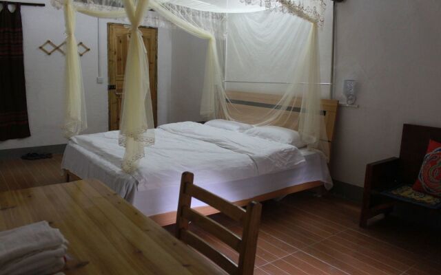 Yangshuo Loong Old House