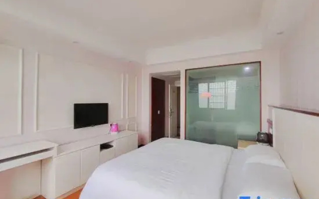 Weini Hostel