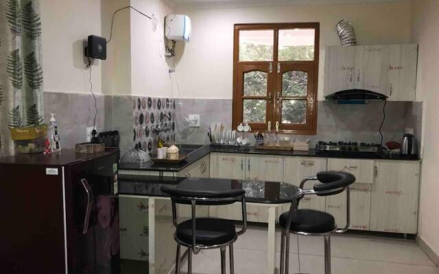 Cozy Solan Apartment With Stunning Views