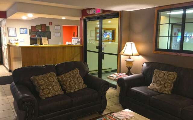 Sauk River Inn & Suites, a Travelodge by Wyndham