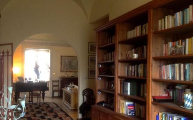 Home Suite Home