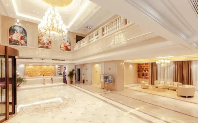 Vienna Hotel (Nanchang Anyi Jinding Branch)