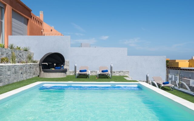 Villa Andrea, Ocean View, Heated Pool