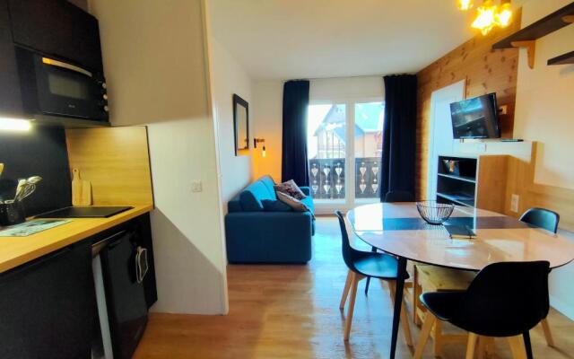 Risoul Appartement 2 chambres Piscine Balcons de Sirius