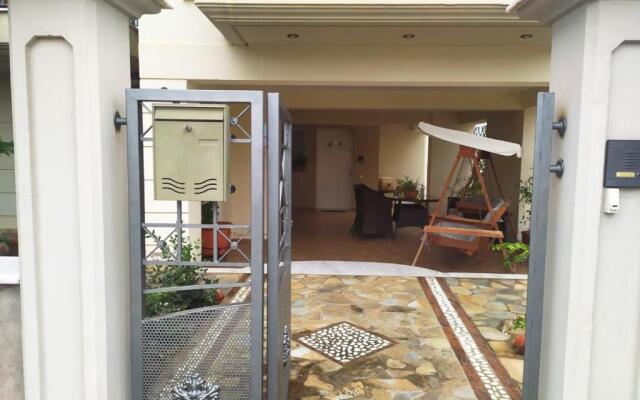 Apartment near the sea, Volos