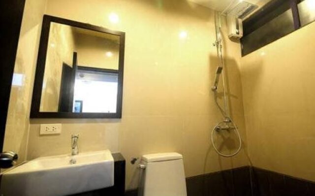 President Boutique Apartment