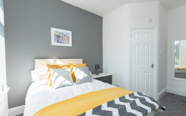 Townhouse @ 58 Brooklyn St - Crewe