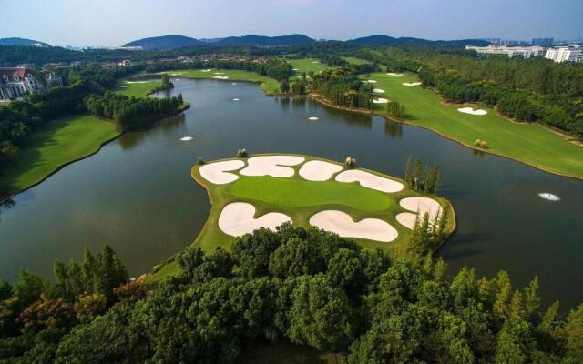 Suning Zhongshan Golf Resort