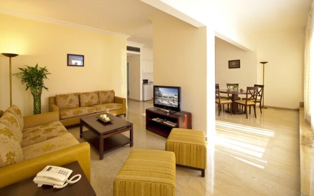Ewa Beirut Raouche Hotel