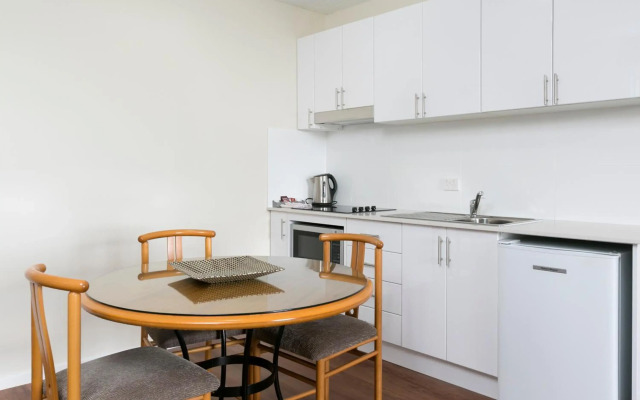 The Summit Apartments