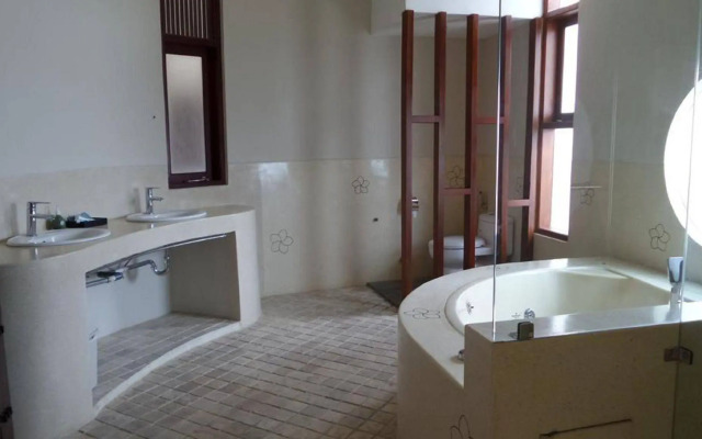 Villa Tantri