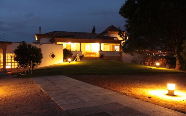 Casa do Chafariz , House with Swimming Pool