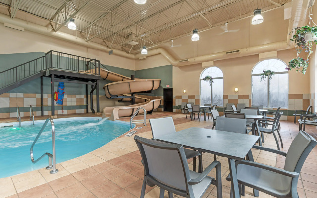 Best Western Plus Pembina Inn & Suites