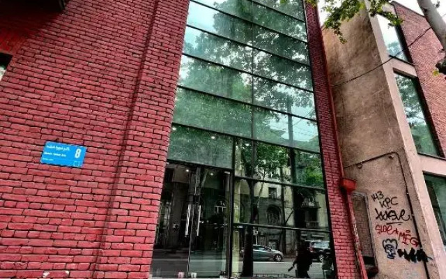 Queen Hostel
