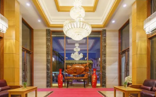 Starway Hotel (Dalian Jinshitan Discovery Kingdom)